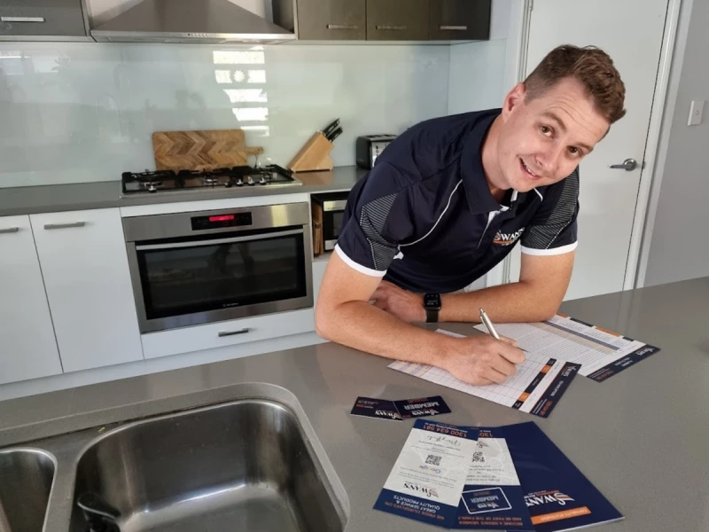 Michael Swan doing health check