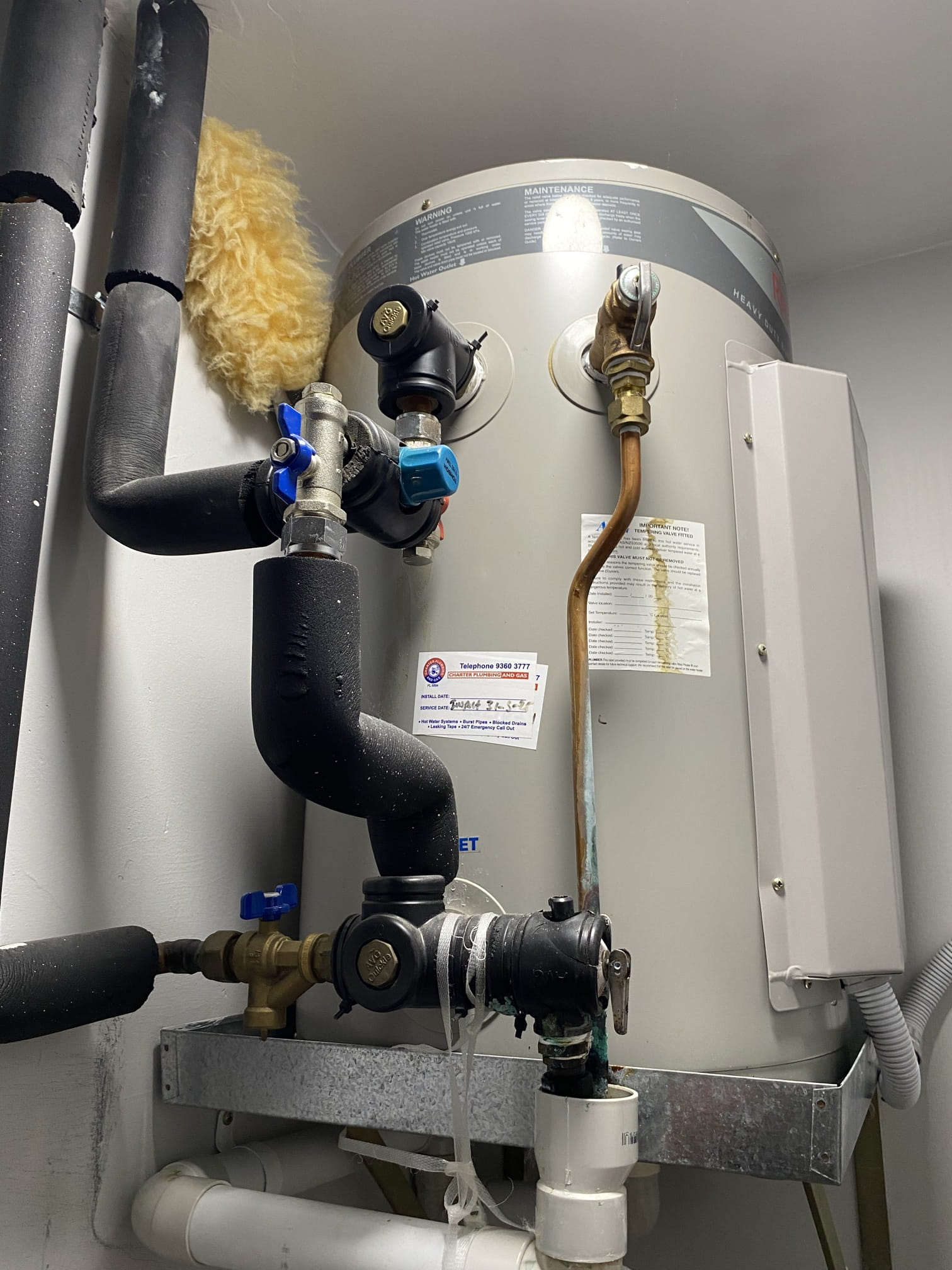 Old Rheem heavy duty hot water unit before replacement at a commercial property in Ascot