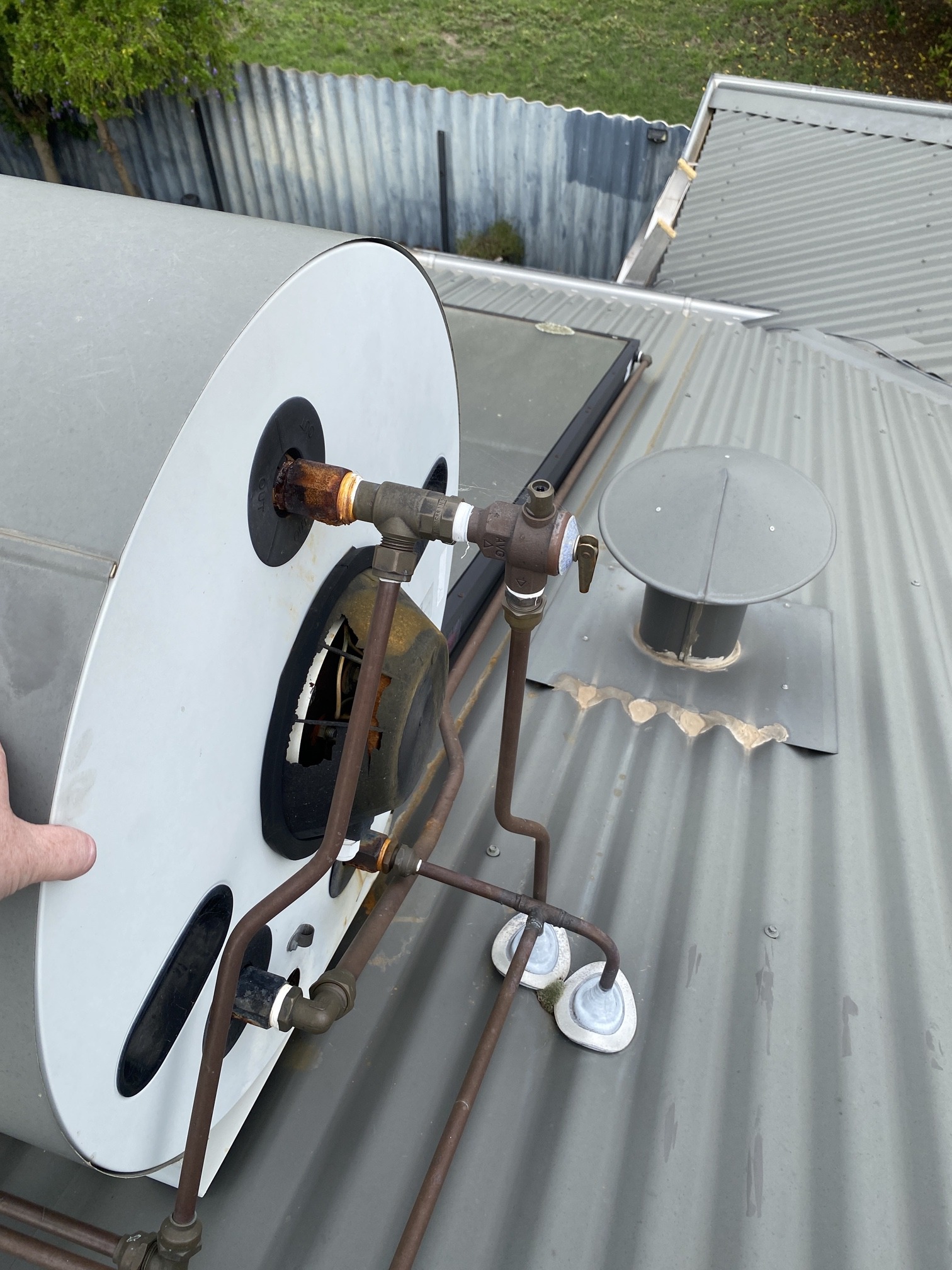 removing old solar hot water system